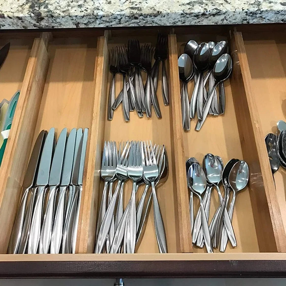 Adjustable Bamboo Drawer Dividers